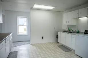 607 N Main St, Necedah, WI 54646 - Photo 14