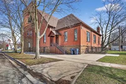 101 W Church Street, Janesville, WI 53536 - Photo 4