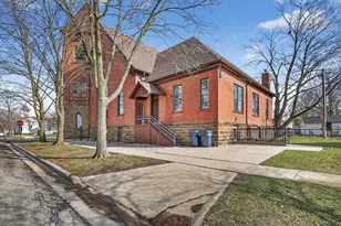 101 W Church St, Janesville, WI 53536 - Photo 4