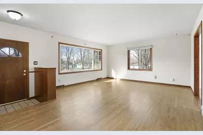 4702 Retana Drive, Madison, WI 53714 - Photo 2