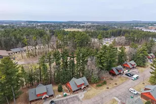 1050 Canyon Rd, Lake Delton, WI 53965 - Photo 4