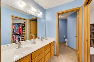 2107 Canterbury Rd, Madison, WI 53711 - Photo 20