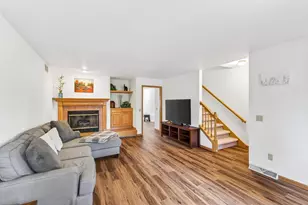 2107 Canterbury Rd, Madison, WI 53711 - Photo 4