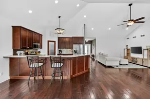 269 W Nelson St, Deerfield, WI 53531 - Photo 22