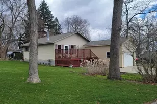 98 Lakeview Ave, Edgerton, WI 53534 - Photo 1