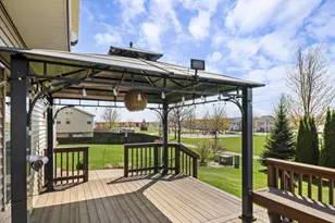 260 Goldenrod Dr, Sun Prairie, WI 53590 - Photo 30