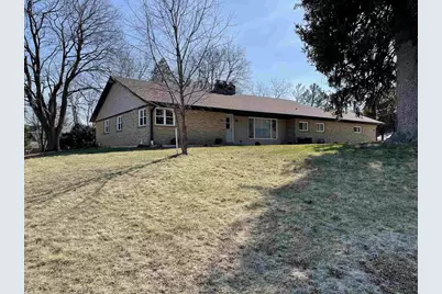 401-403 Mineral Point Court, Janesville, WI 53548 - Photo 2