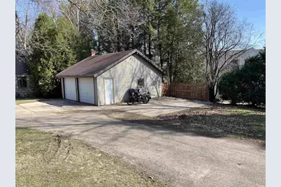 401-403 Mineral Point Court, Janesville, WI 53548 - Photo 26