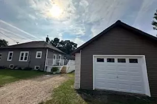 120 &amp 114 Washington St, Poynette, WI 53955 - Photo 4