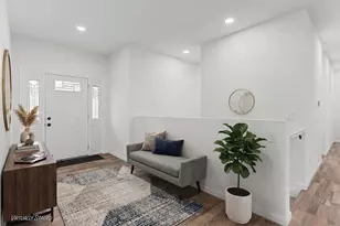 1118 Grand Pines Cir, Dell Prairie, WI 53965 - Photo 4