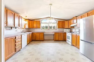 7740 S Park Rd, Wisconsin Rapids, WI 54494 - Photo 6