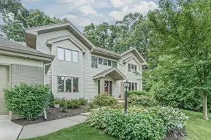 7126 New Washburn Way, Madison, WI 53719 - Photo 4