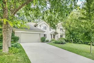 7126 New Washburn Way, Madison, WI 53719 - Photo 2