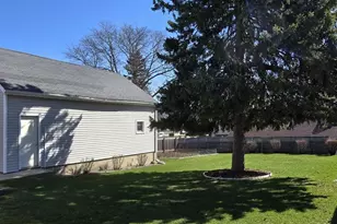 105 Bacon St, Waunakee, WI 53597 - Photo 38