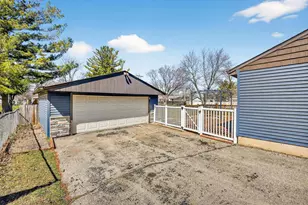 1010 Grant St, Fort Atkinson, WI 53538 - Photo 28