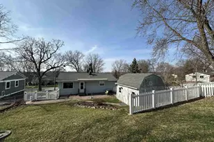 3233 Quincy Ave, Madison, WI 53704 - Photo 24