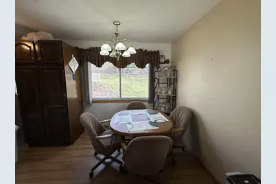 3233 Quincy Avenue, Madison, WI 53704 - Photo 10