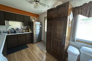 3233 Quincy Ave, Madison, WI 53704 - Photo 8