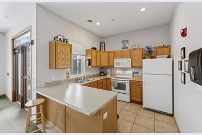 6402 Milwaukee Street #207, Madison, WI 53718 - Photo 32