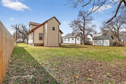 1423 Hull Avenue, Beloit, WI 53511 - Photo 50