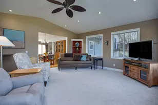 5442 Broken Bow Rd, Sun Prairie, WI 53590 - Photo 16