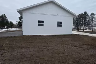 118500 Fieldrest Dr, Stratford, WI 54484 - Photo 2