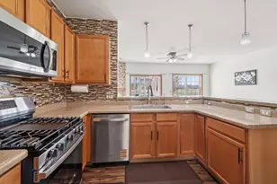 612 Bear Claw Way, Madison, WI 53562 - Photo 14