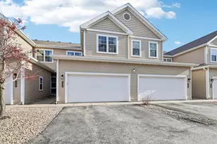 612 Bear Claw Way, Middleton, WI 53562 - Photo 2