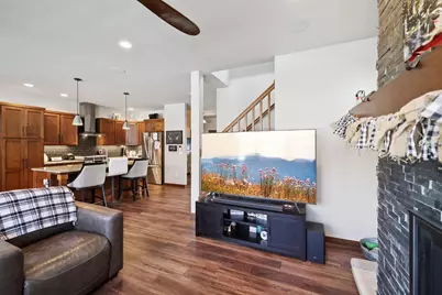 1236 Twisted Branch Way, Sun Prairie, WI 53590 - Photo 10