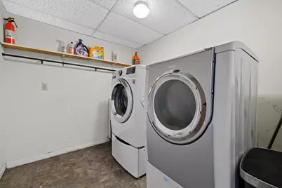 2607 Crestview Court, Monroe, WI 53566 - Photo 24