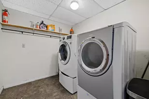 2607 Crestview Ct, Monroe, WI 53566 - Photo 24