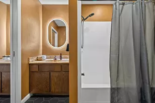 2607 Crestview Ct, Monroe, WI 53566 - Photo 18