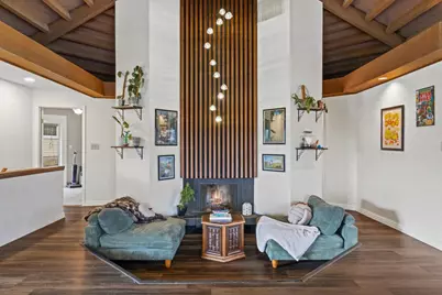 2607 Crestview Court, Monroe, WI 53566 - Photo 4