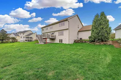 1001 Pebblebrook Courtyard, Waunakee, WI 53597 - Photo 20