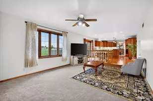 1001 Pebblebrook Courtyard, Waunakee, WI 53597 - Photo 14