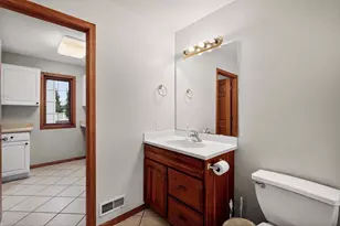 1001 Pebblebrook Courtyard, Waunakee, WI 53597 - Photo 46
