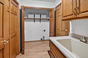 5406 Sandhill Dr, Middleton, WI 53562 - Photo 36