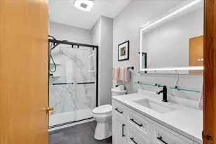 10 Kings Mill Cir, Madison, WI 53718 - Photo 14