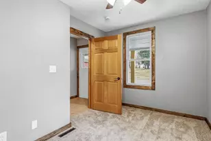 480 Cedar St, Platteville,  53808 - Photo 16