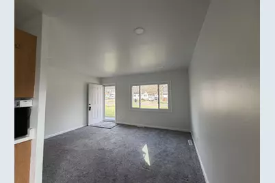 1860 Sun Valley Drive, Beloit, WI 53511 - Photo 10