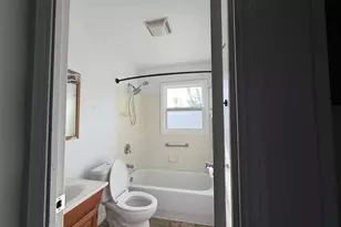 1860 Sun Valley Dr, Beloit, WI 53511 - Photo 14