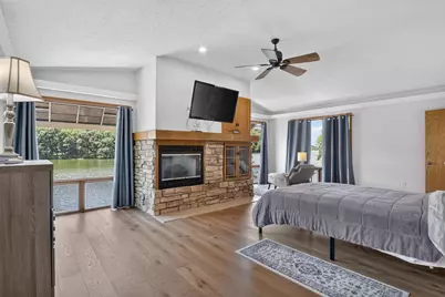 2870 S Riverside Drive, Beloit, WI 53511 - Photo 24