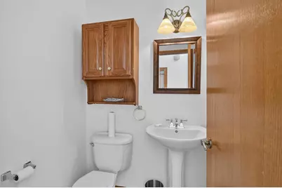 2870 S Riverside Drive, Beloit, WI 53511 - Photo 28