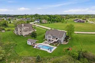 43 Dogleg Ln, Waupun, WI 53963 - Photo 8