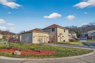 8903 White Coral Way, Middleton, WI 53562 - Photo 4