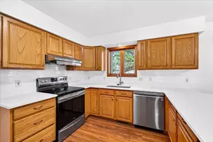 1606 Capital Ave, Madison, WI 53705 - Photo 22