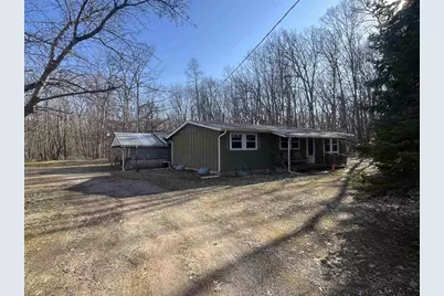 221 W Cumberland Avenue, Berlin, WI 54923 - Photo 2