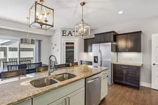 2402 Blue Heron Blvd, Sun Prairie, WI 53590 - Photo 20