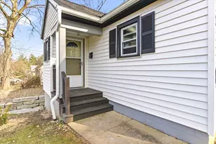 950 2nd St, Baraboo, WI 53913 - Photo 2