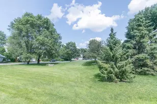 2414 Commercial Ave, Madison, WI 53704 - Photo 48